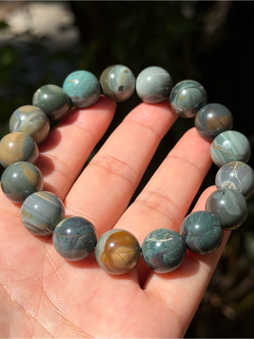 14mm Stretchable Green Alashan Agate Bracelet 8 inches 1937